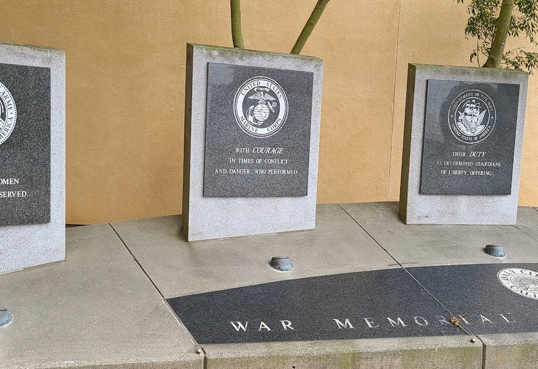 War Memorial Community Center 3