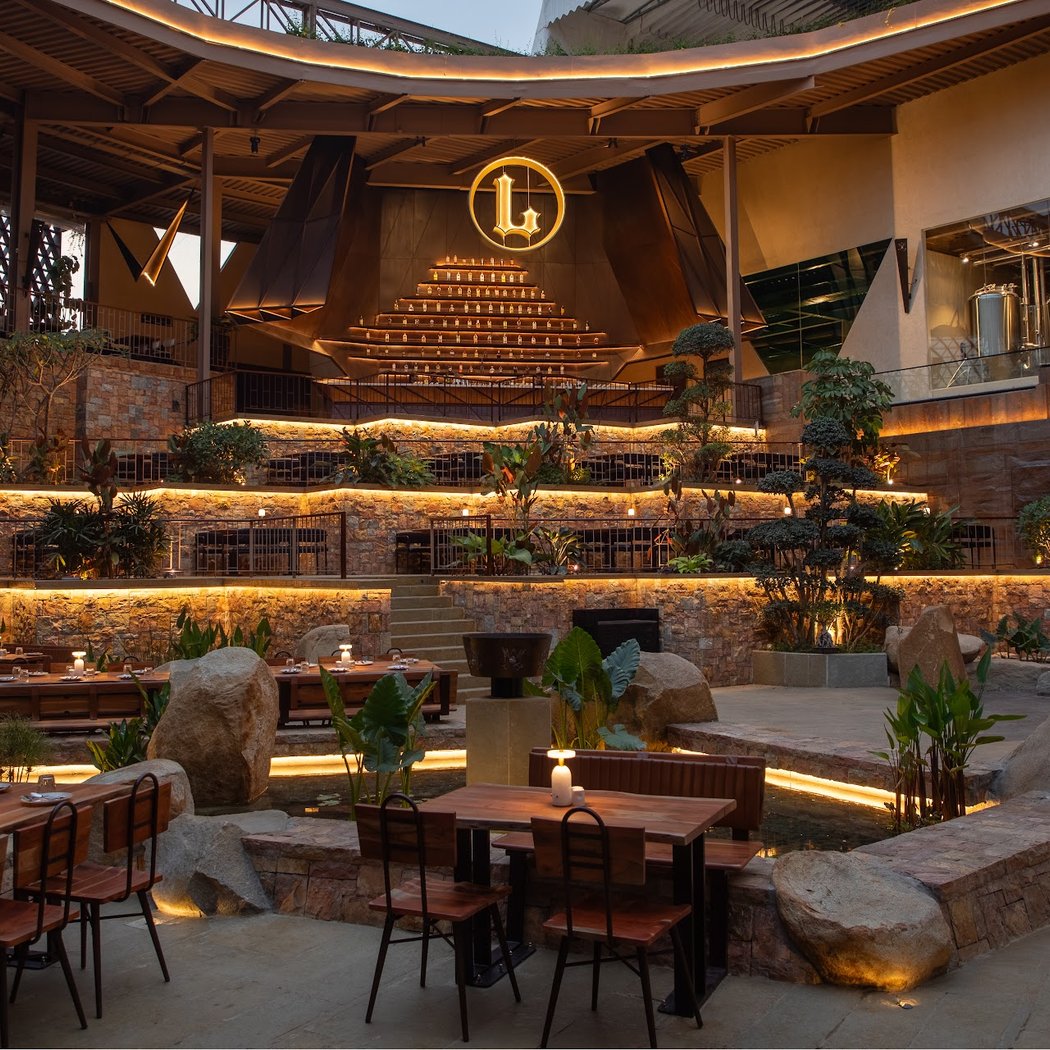 Legends Microbrewery 5