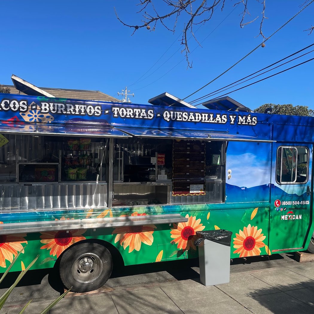 Alva's Food Truck 3