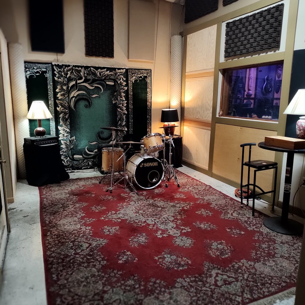 Workhouse Recording And Mastering Studio located in San Jose California 3