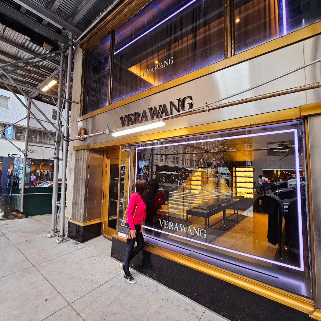 Vera Wang 2