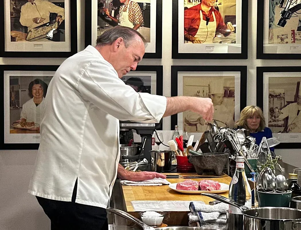 De Gustibus Cooking School 1