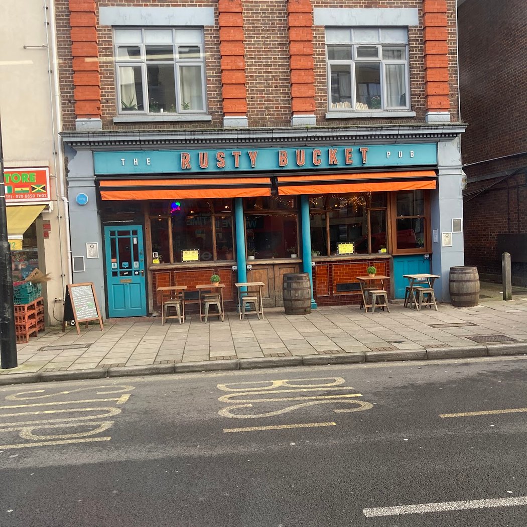 The Rusty Bucket Pub 3