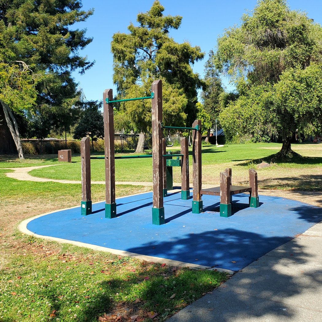 Ohlone Park Exercise Station 1