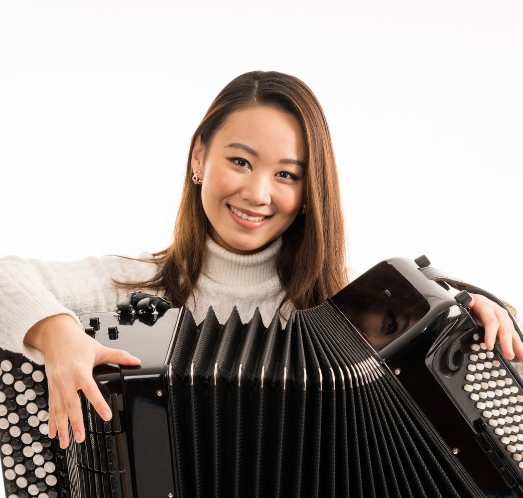 Accordionist Hanzhi Wang 1