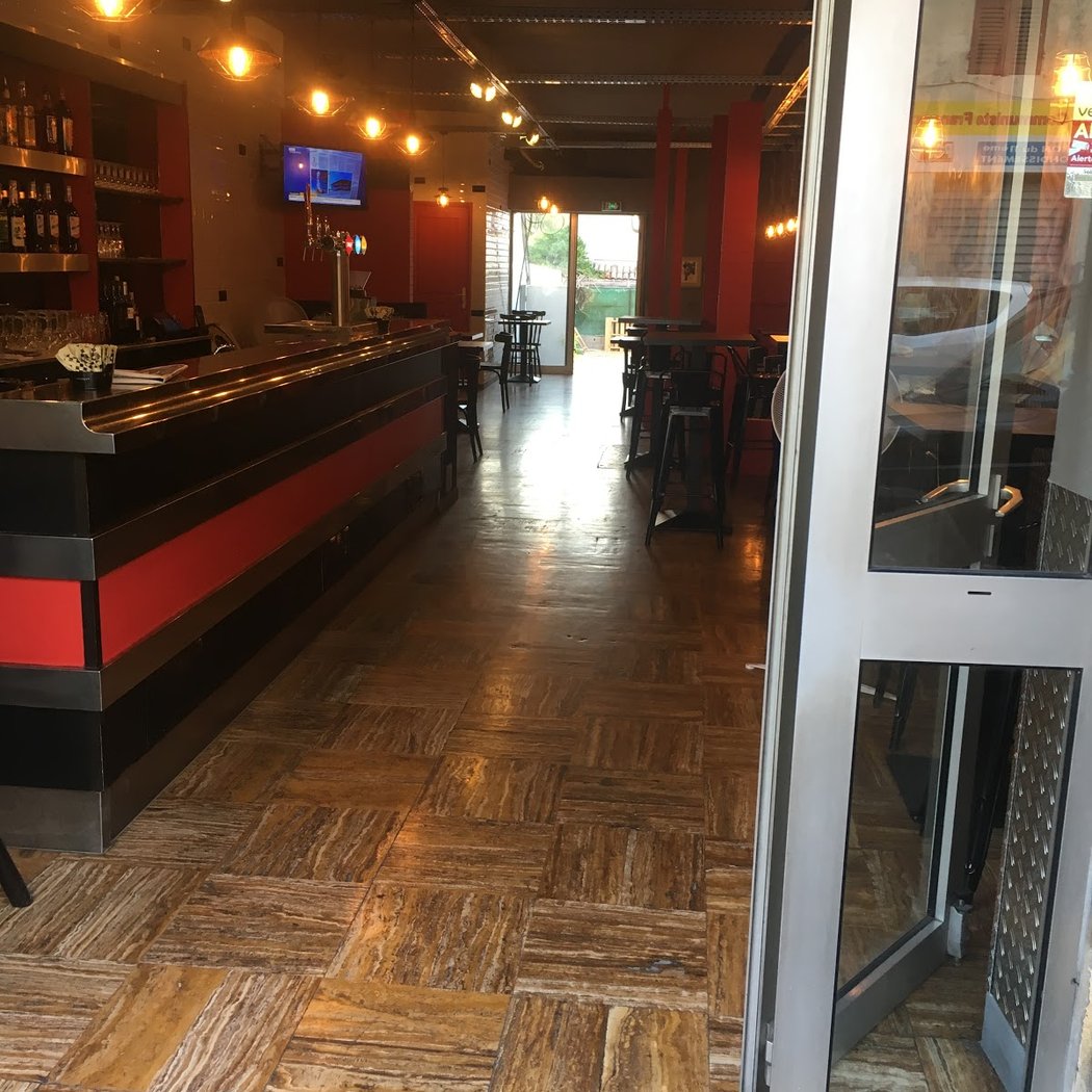 Café Phocéen 3