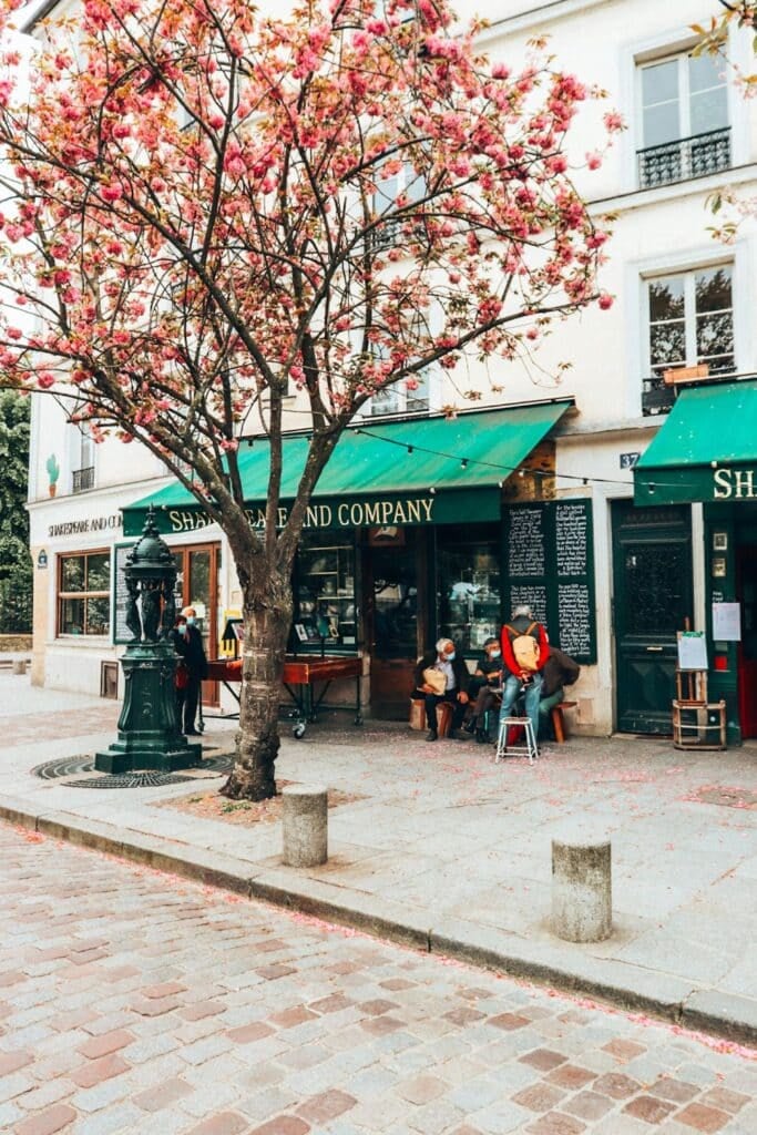Shakespeare and Company 3