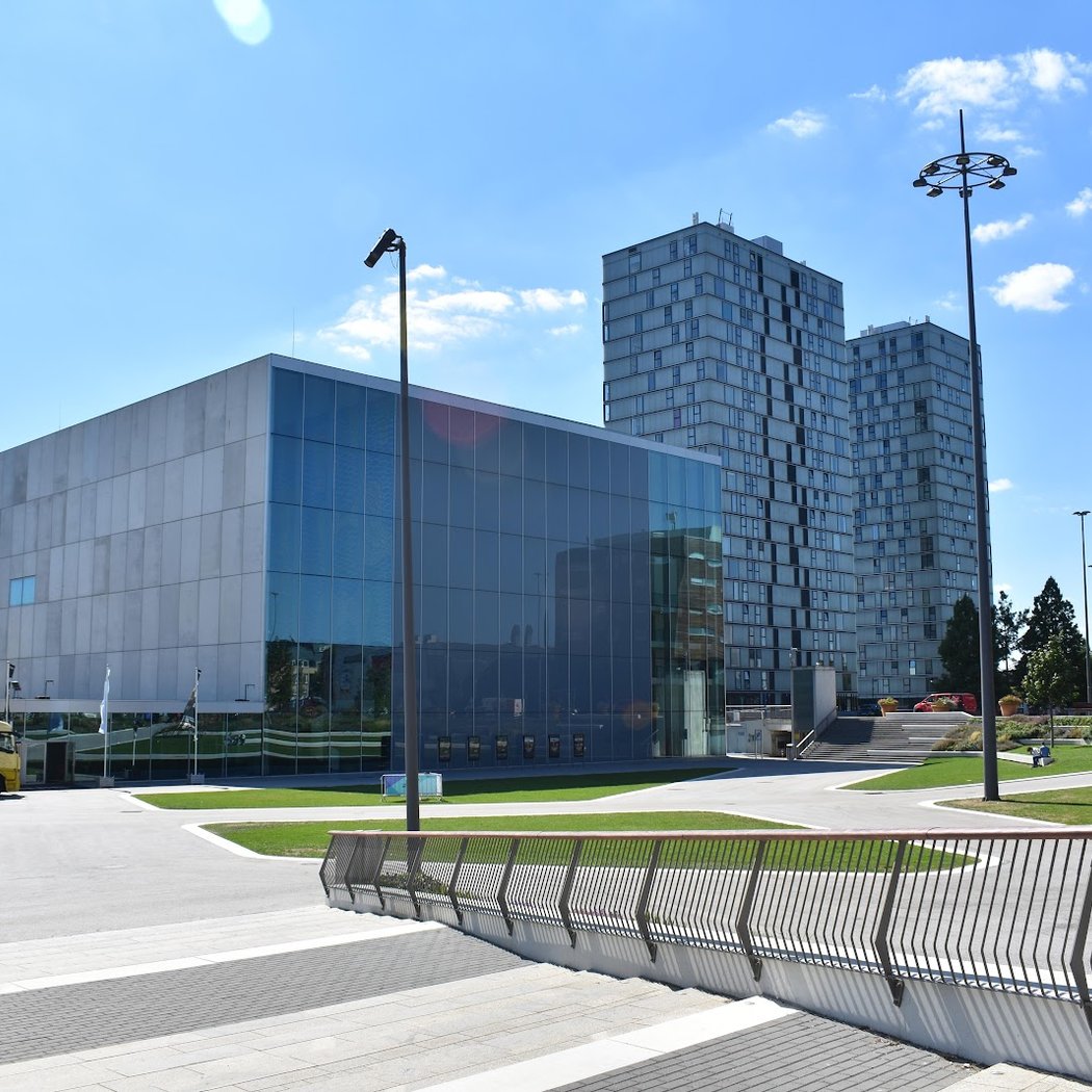 Kunstlinie 2