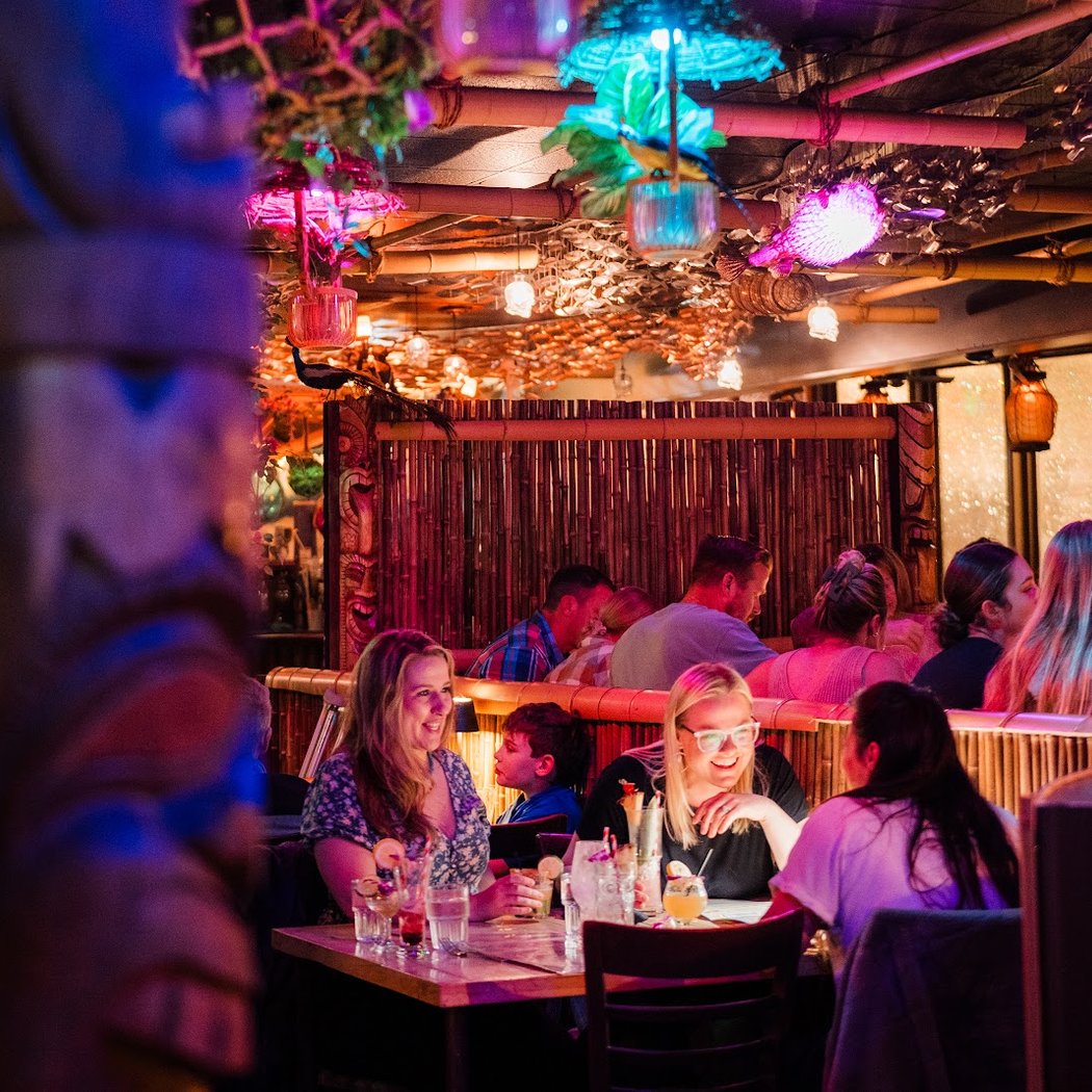 Makai Island Kitchen & Groggery 2