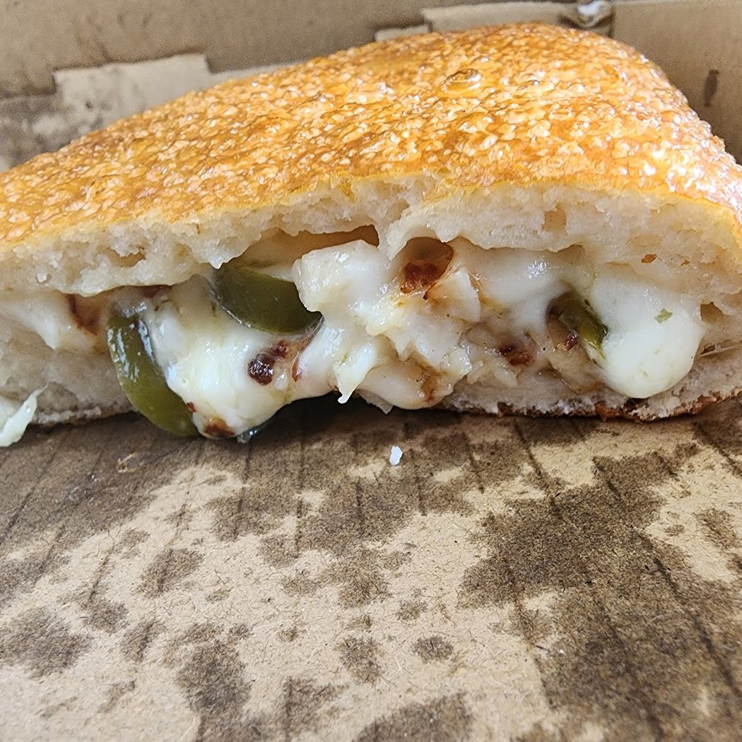 Mingles Pizza 3