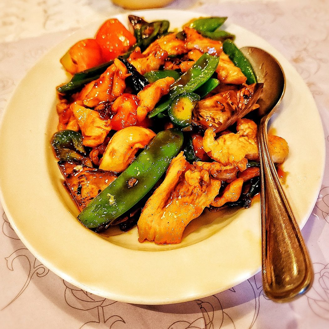 Ping's Chinese Cuisine 1