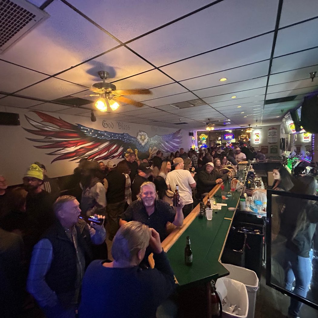 The Dive Bar 1