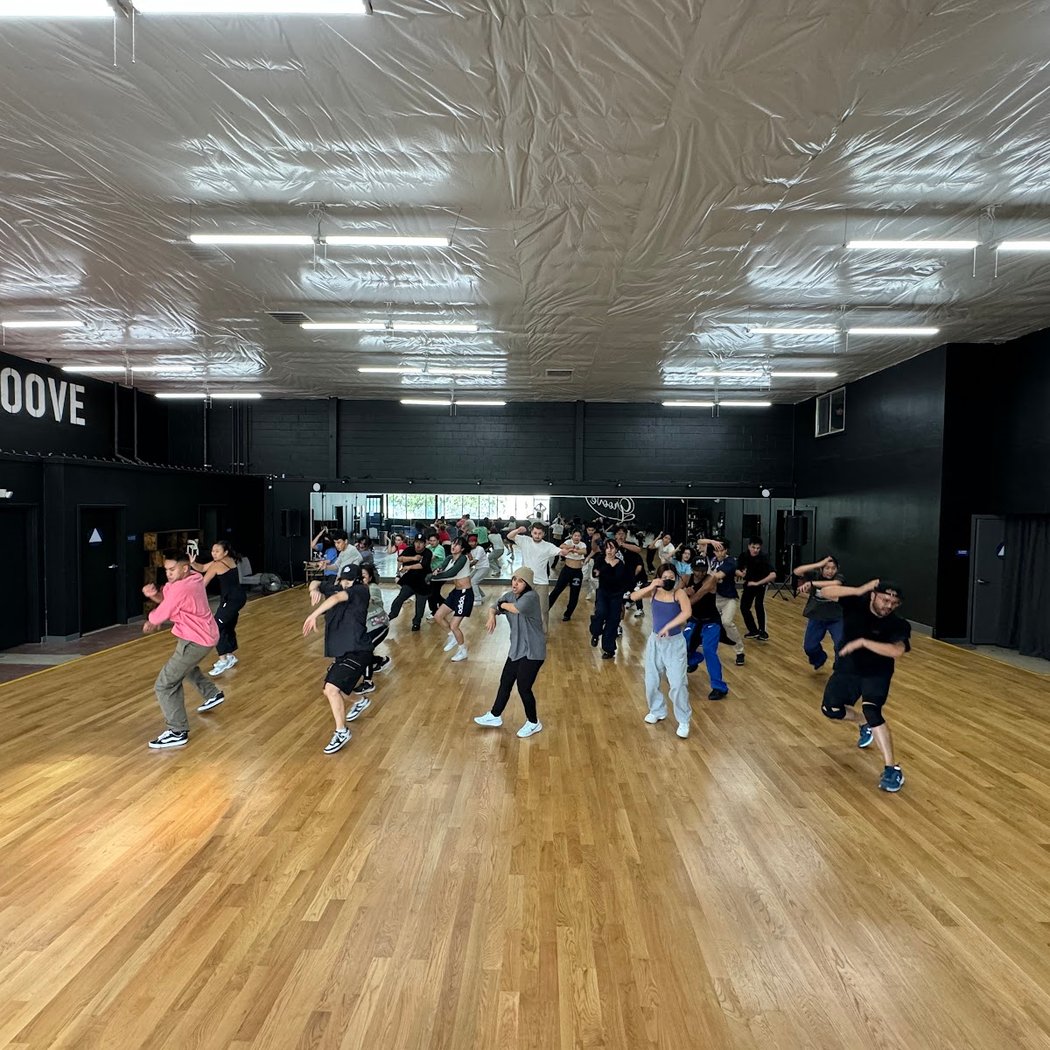 Kids Hip Hop Dance Classes with Chrystal and Anna 3