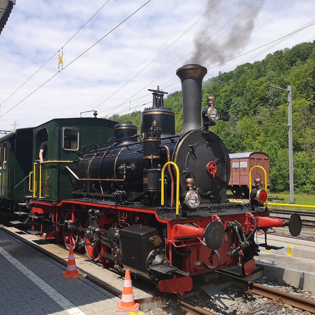 Sihlwald, Bahnhof 1