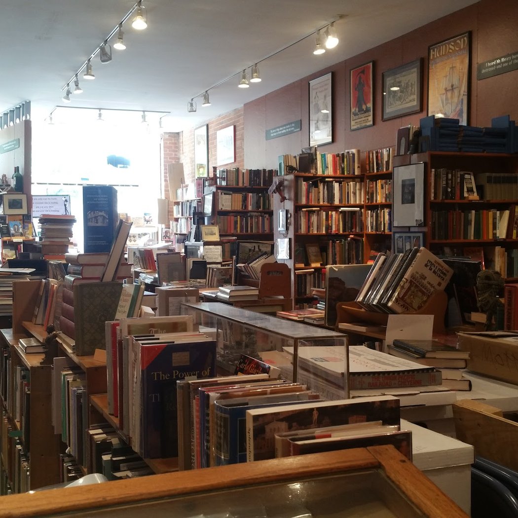 Motte & Bailey Booksellers 3