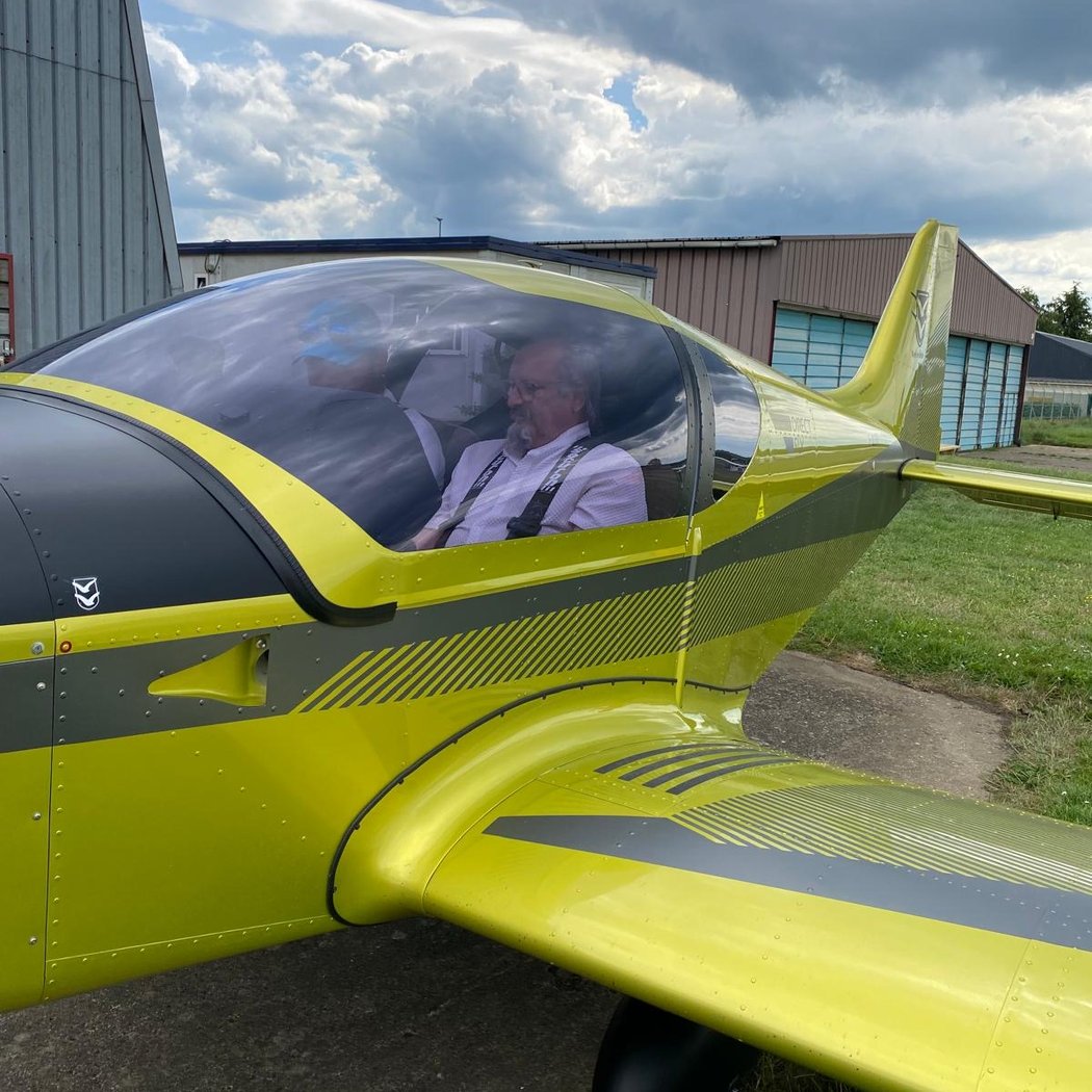 Flight En Vexin 4