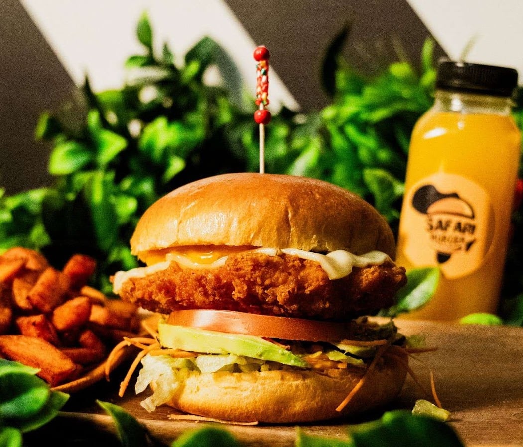 SAFARI BURGER 1