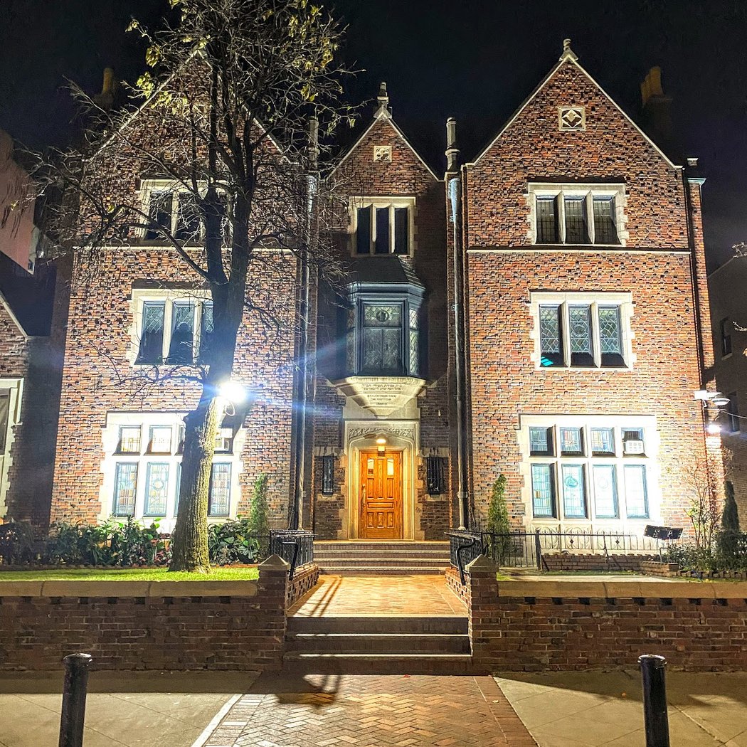 Chabad Lubavitch World Headquarters 3