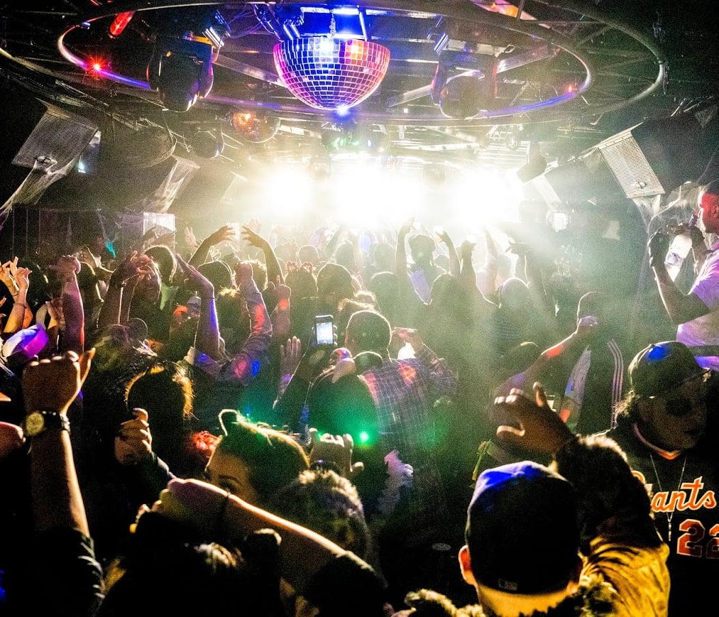 SHOWS 1