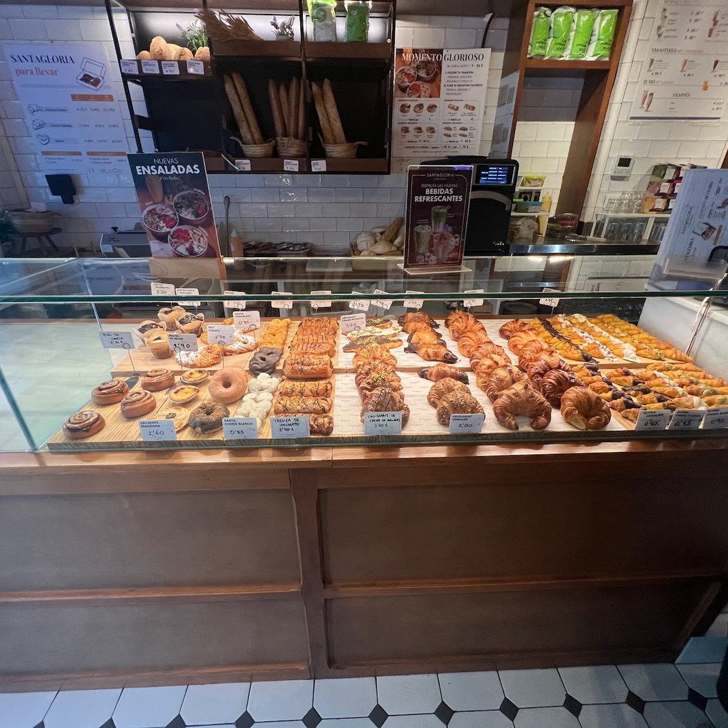 Santagloria Coffee & Bakery 3