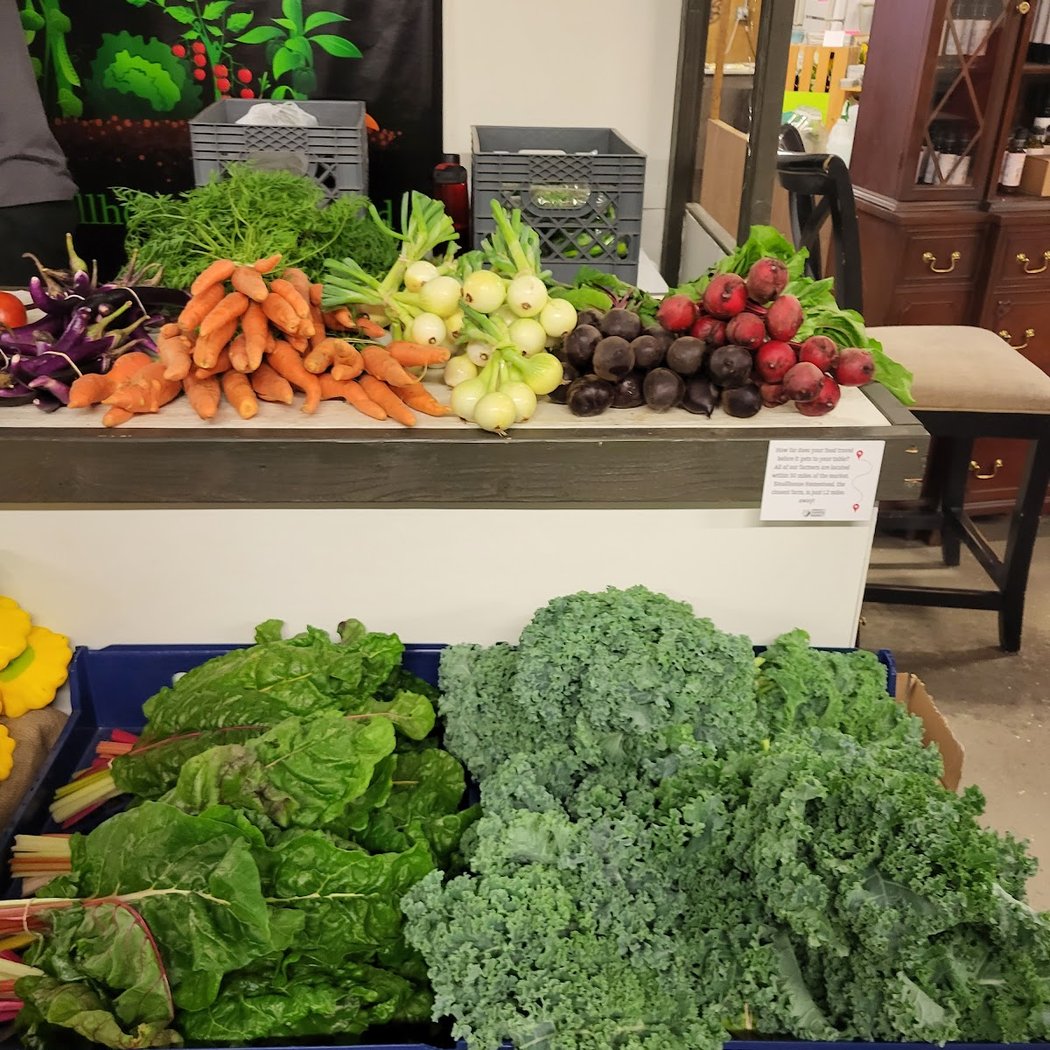 Community Farmers Market 1