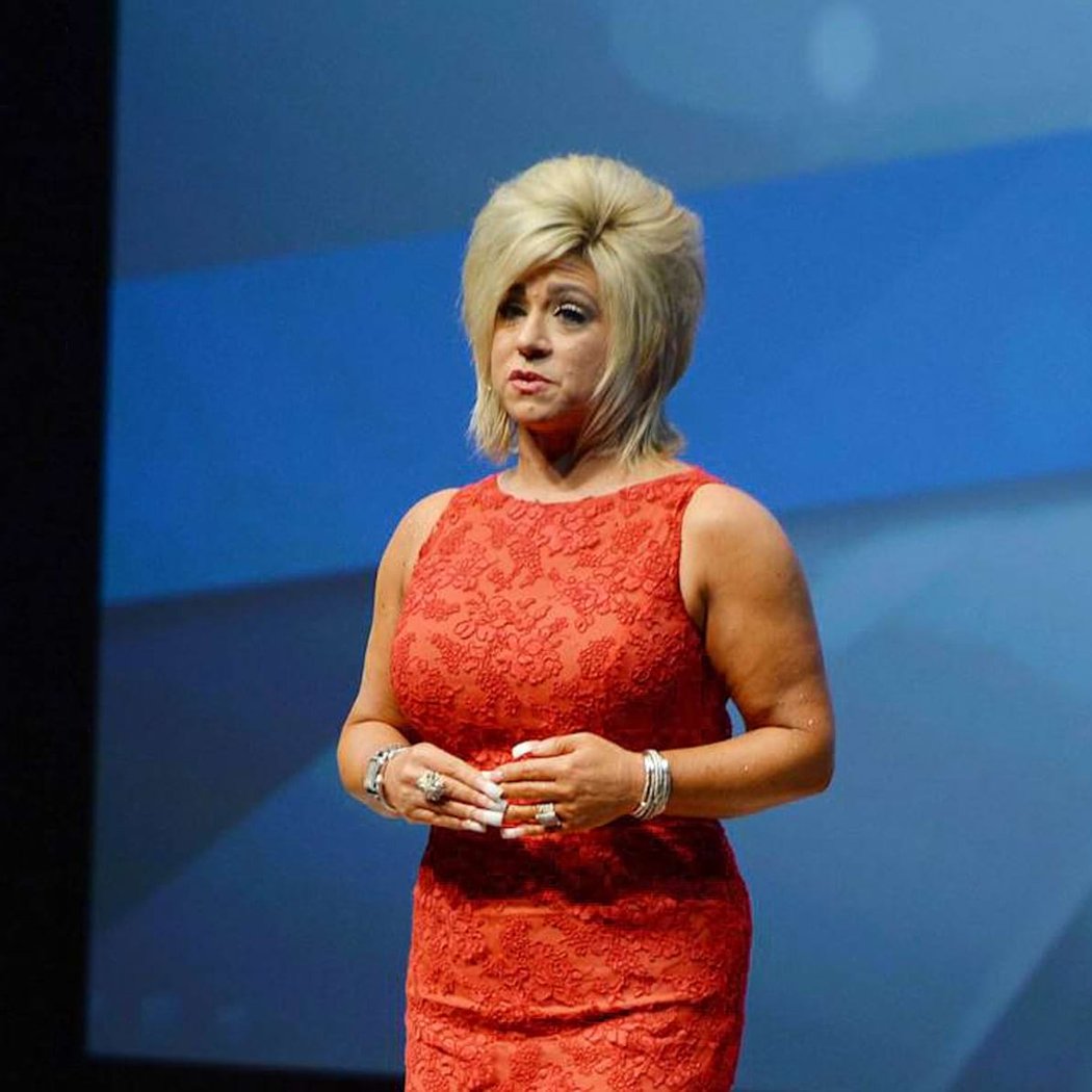 Theresa Caputo 1