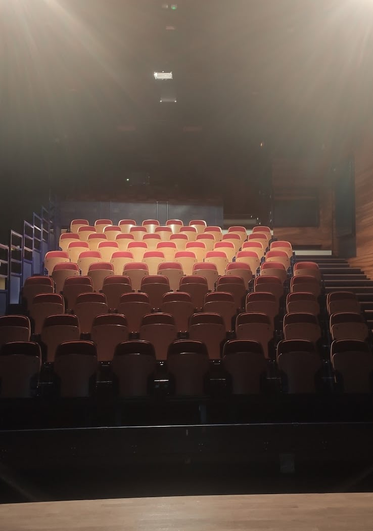 Salle des fêtes de Nanterre 2