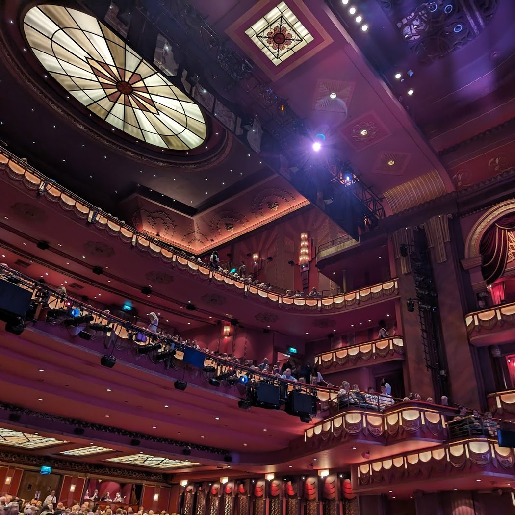 Prince Edward Theatre 1