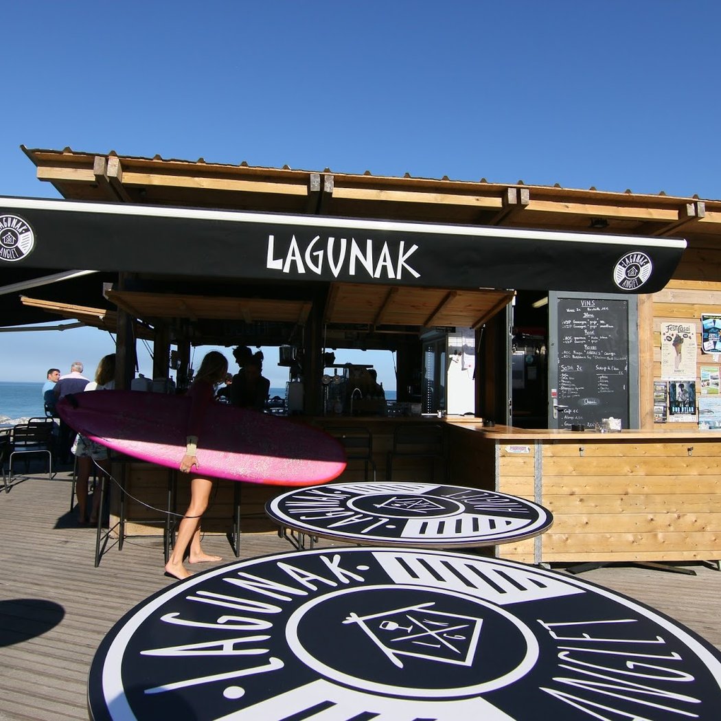 Lagunak 2