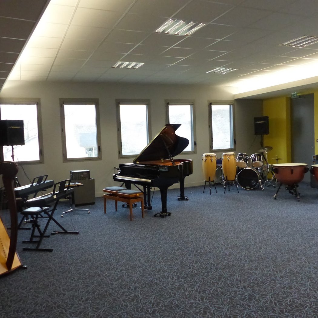 ecole de musique AMEG - La Chapelle sur Erdre 2