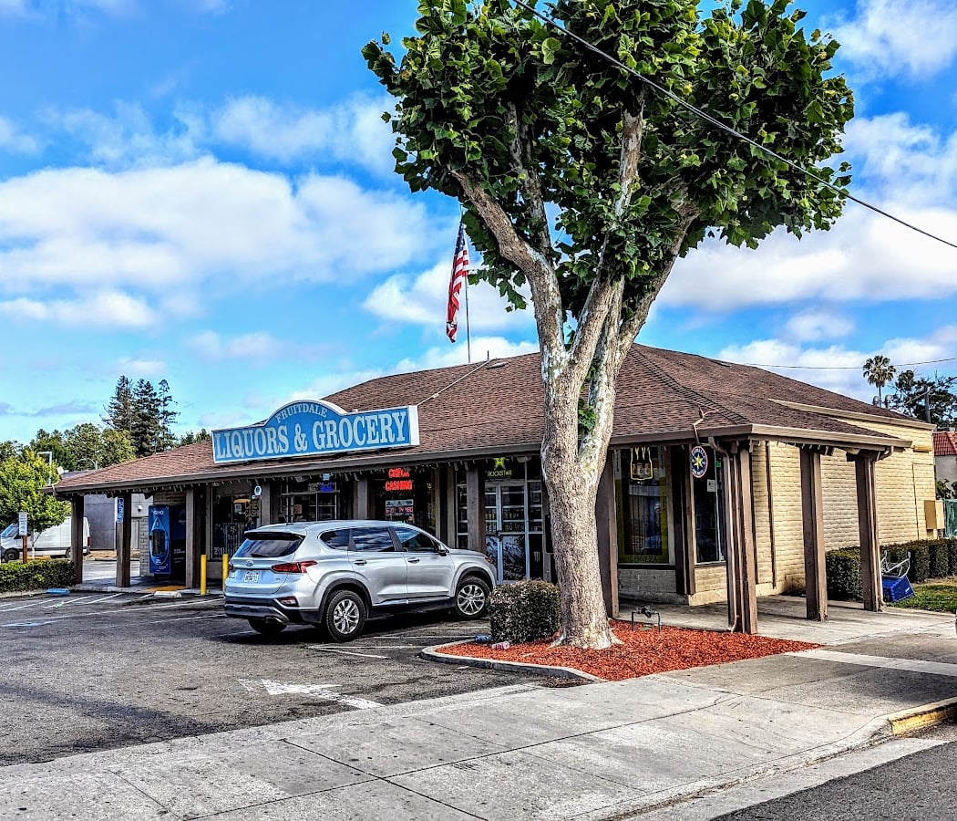 Fruitdale Liquors 1