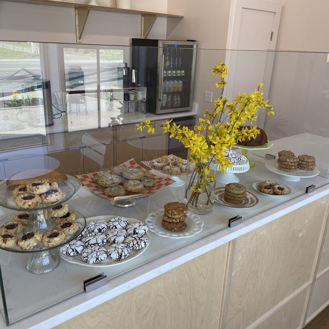 Overlook Bakery 2