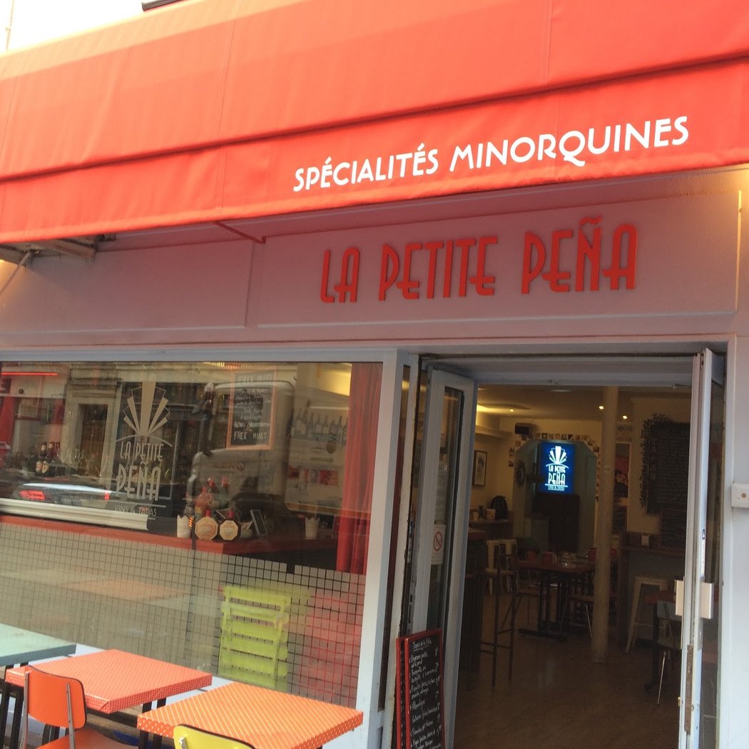 La Petite Peña 2