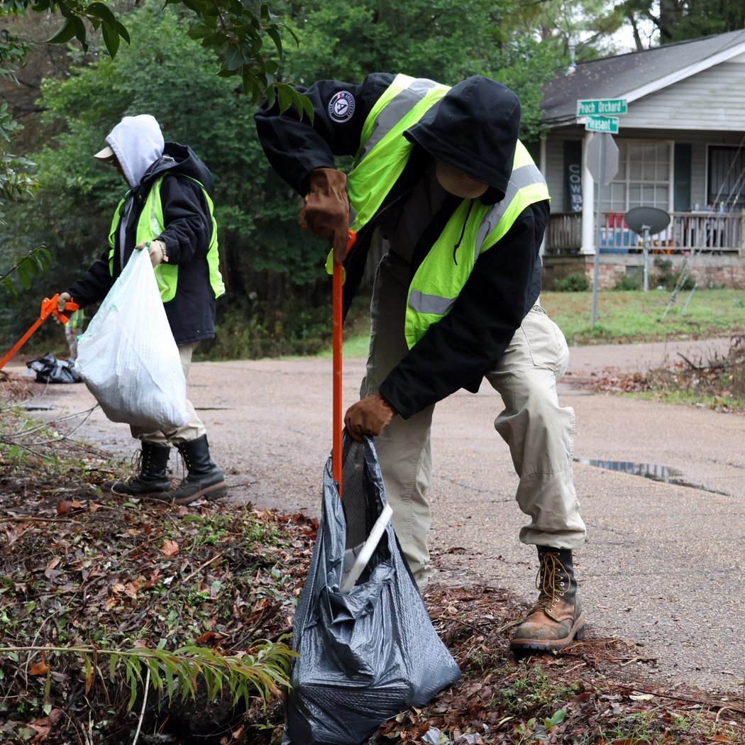 Litter League Cleanups 1