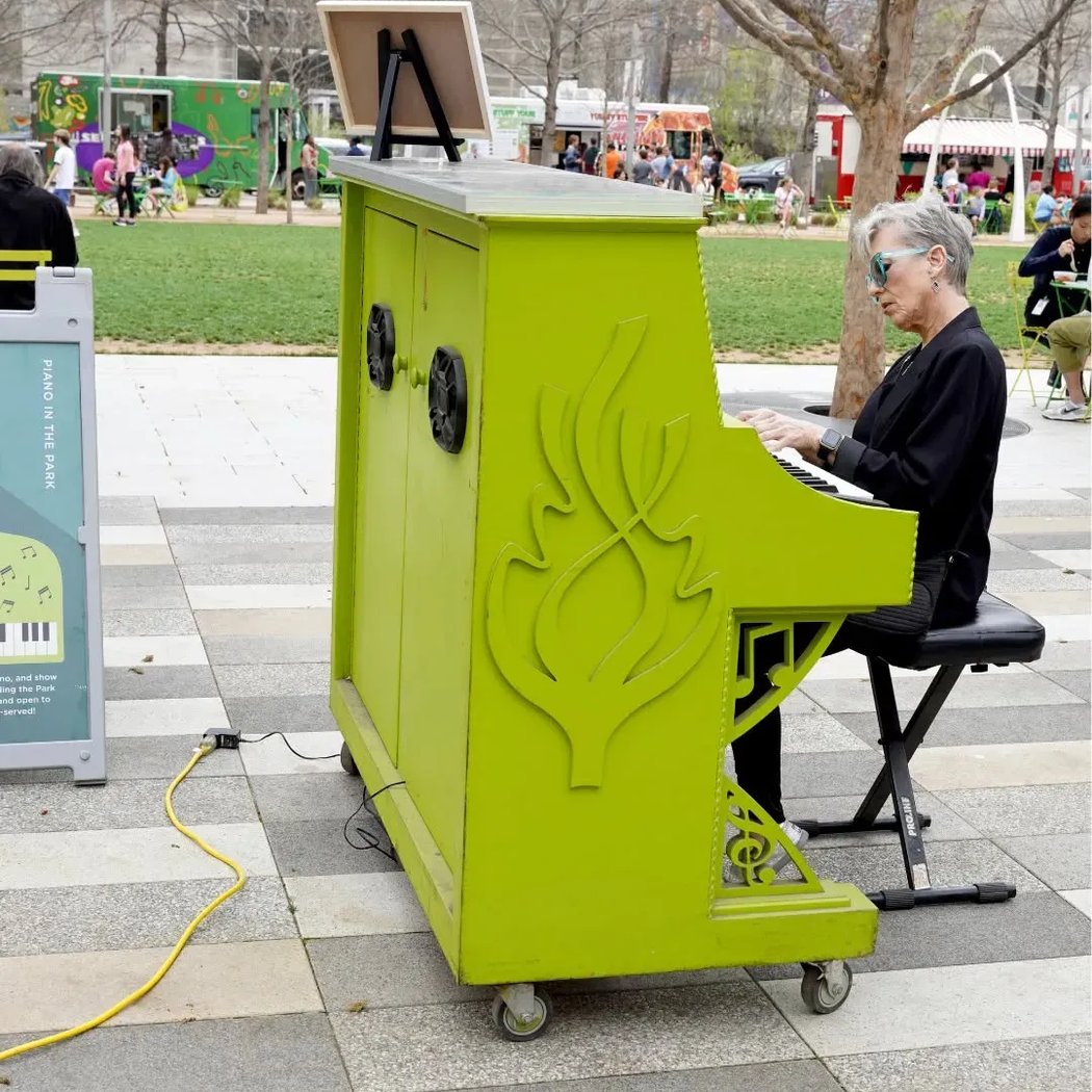 Piano in the Park 2