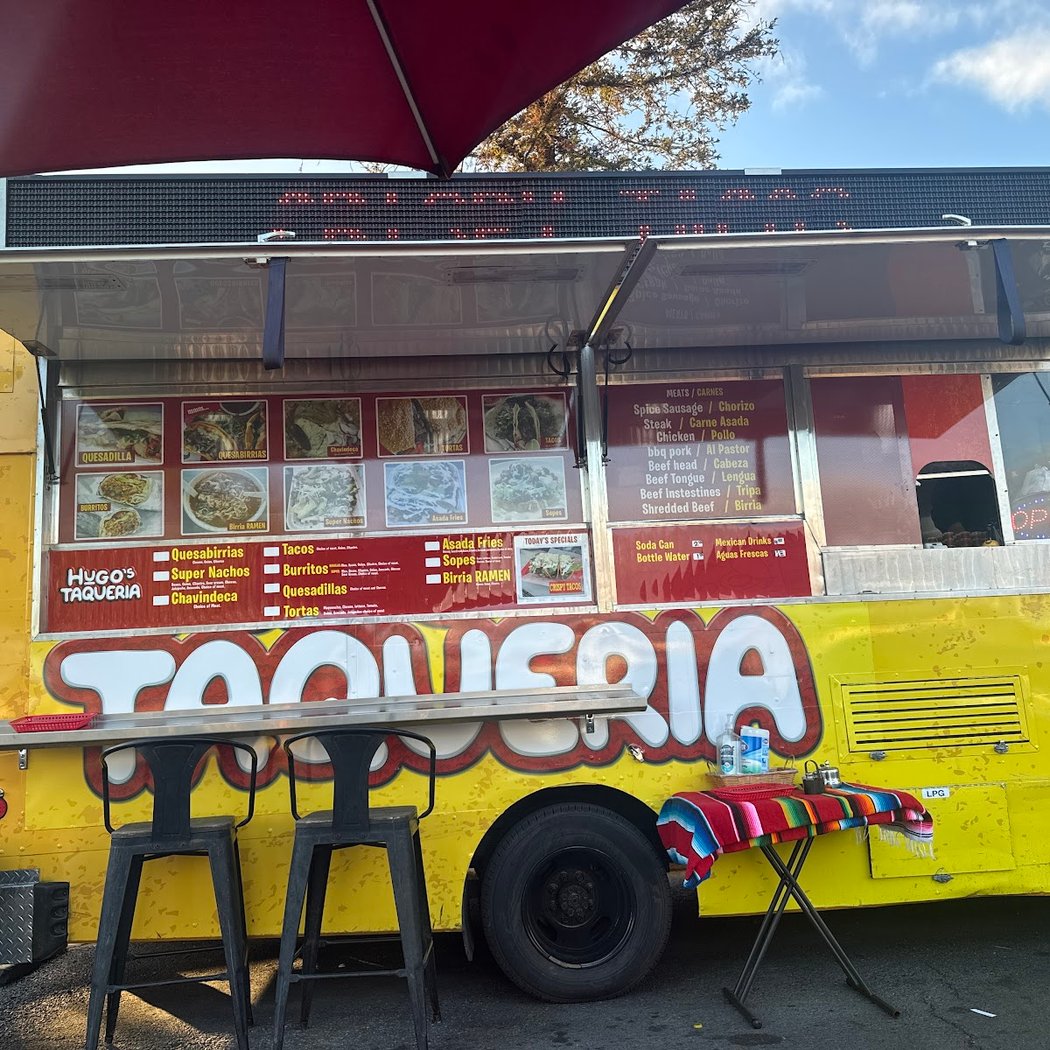Hugo's Tacos Food Truck 3