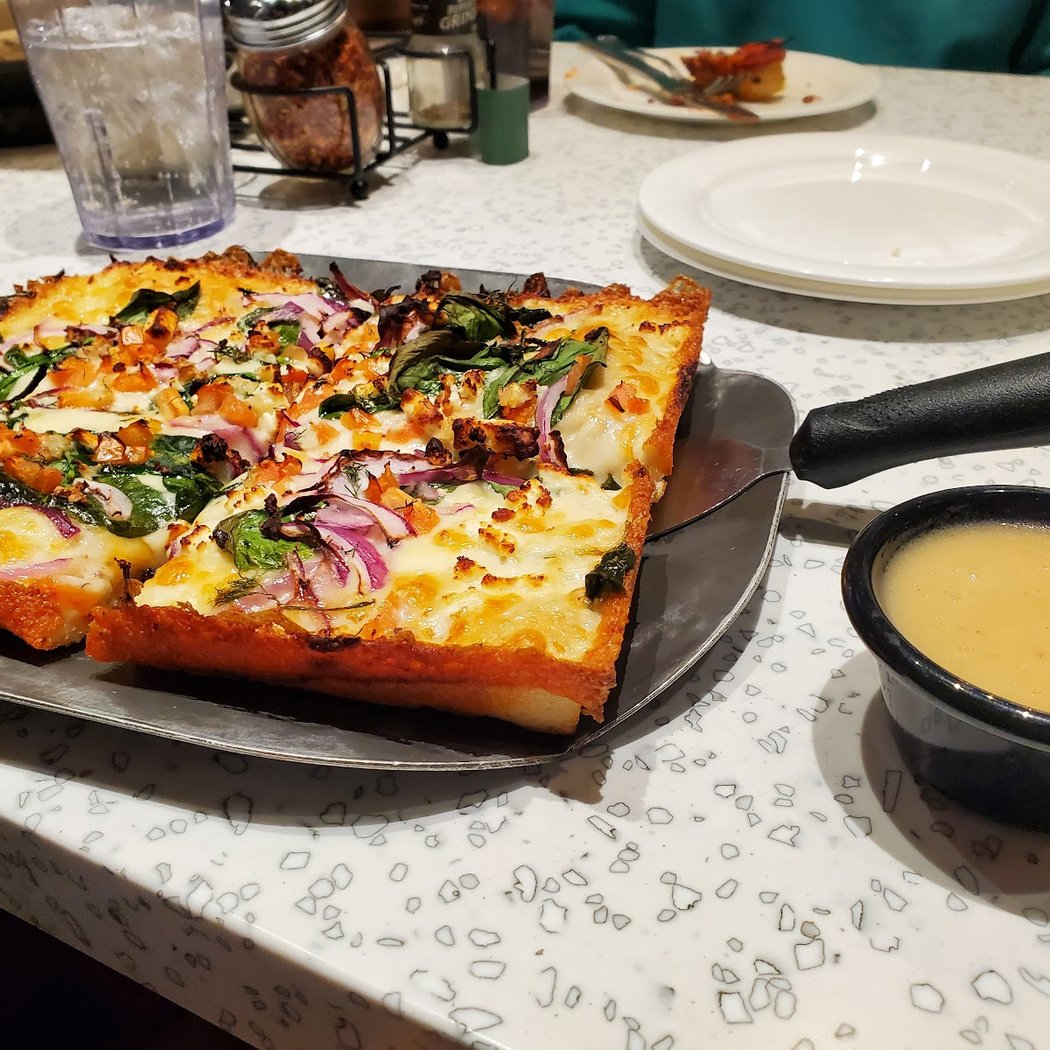 Buddy's Pizza 1