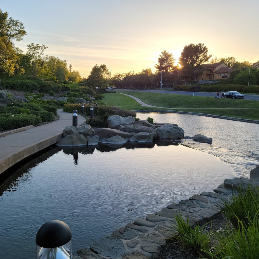 Bollinger Canyon Fountain 3