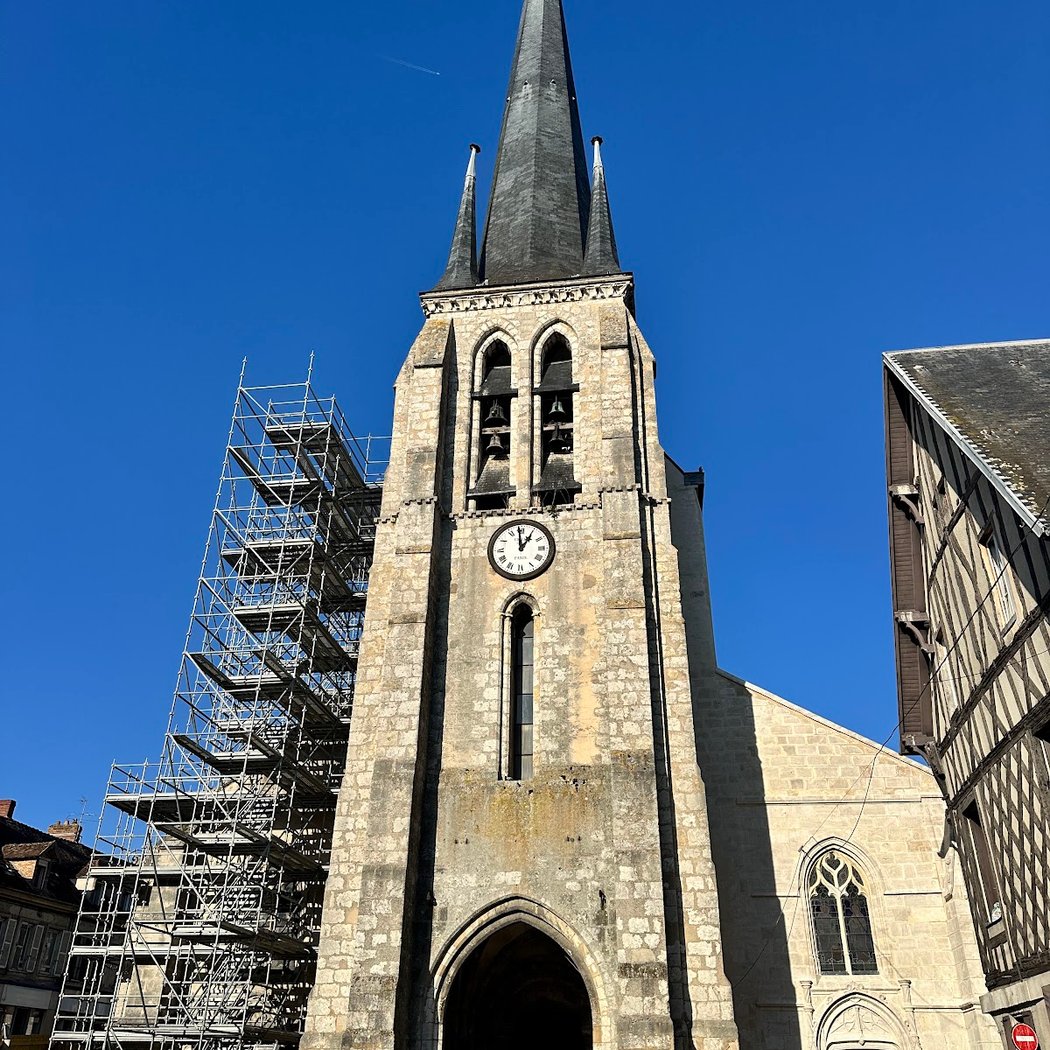 Église Saint-Jean-Baptiste de Nemours 2