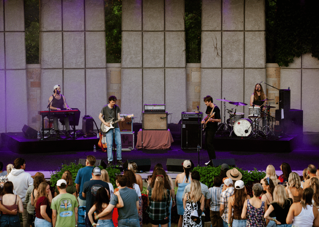 Houndmouth 2