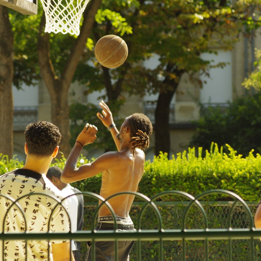 Terrain de basket du Champ de Mars 🏀 3