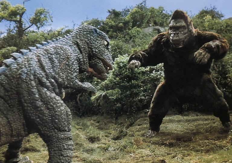 King Kong Escapes [DUBBED] + Introduction (PG) 1