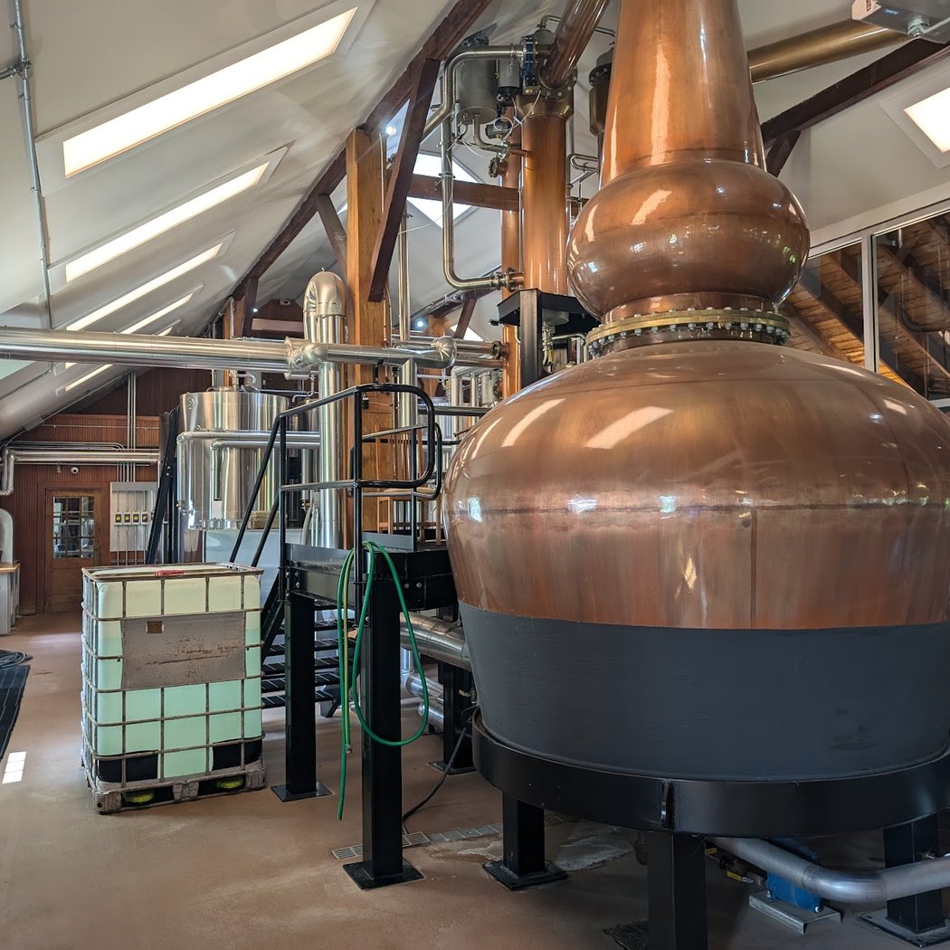 Behind-the-Scenes Tour of Tenmile Distillery 1