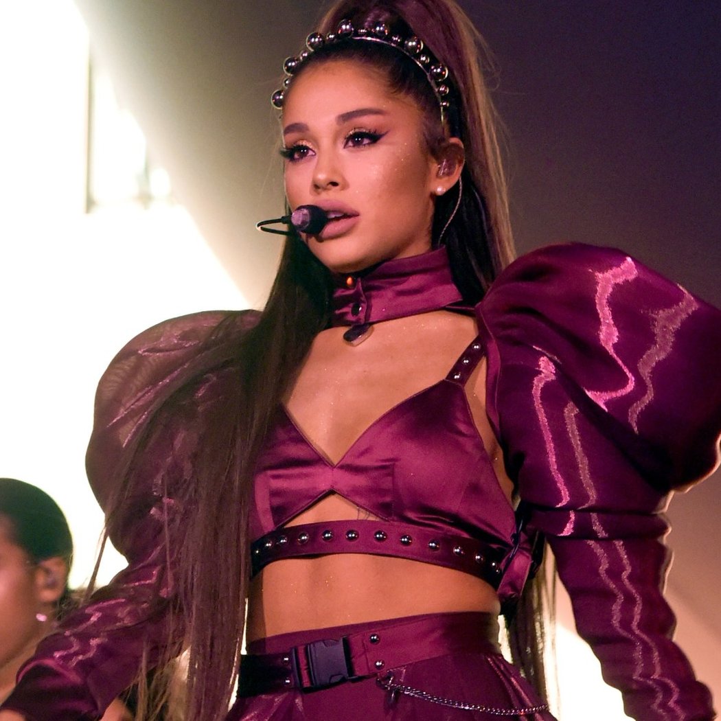 Ariana Grande 3
