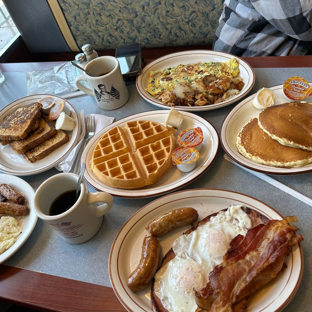 Croton Colonial Restaurant Diner 1
