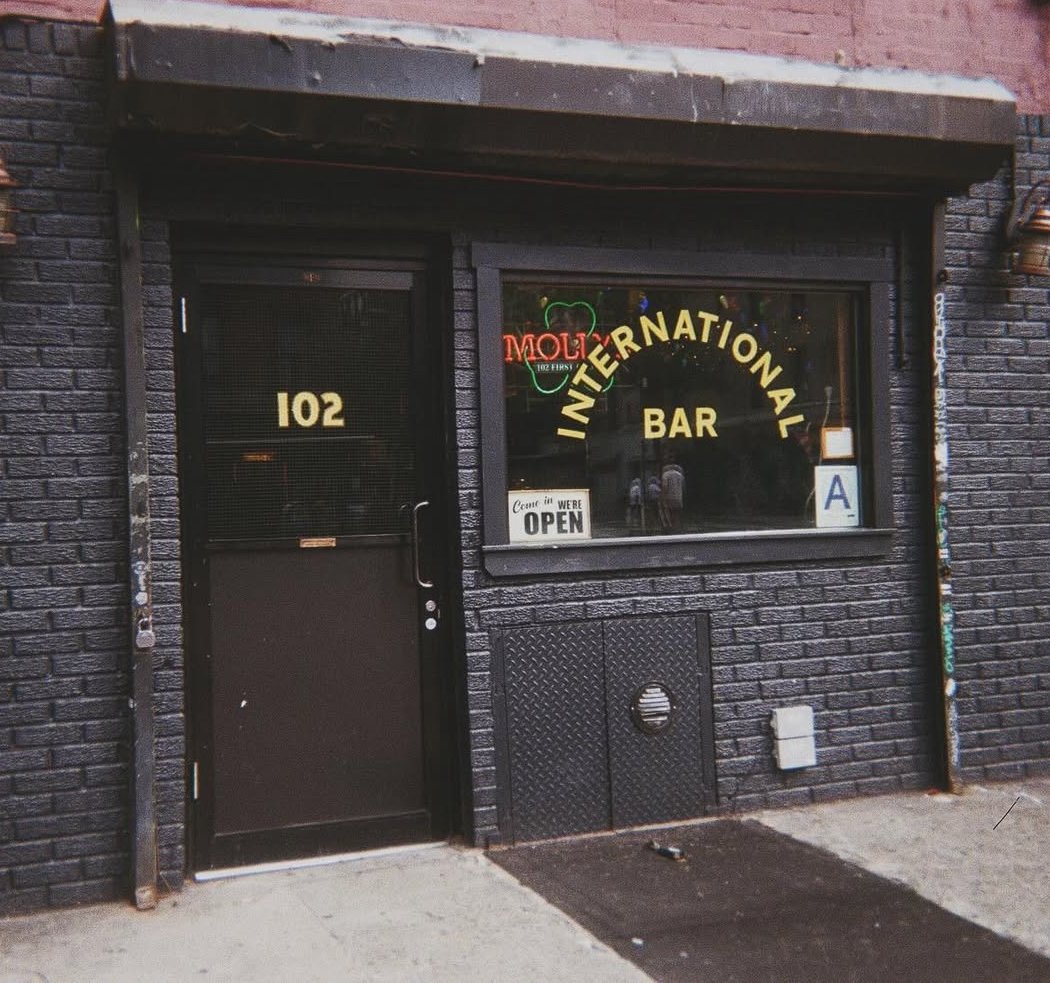 International Bar 2