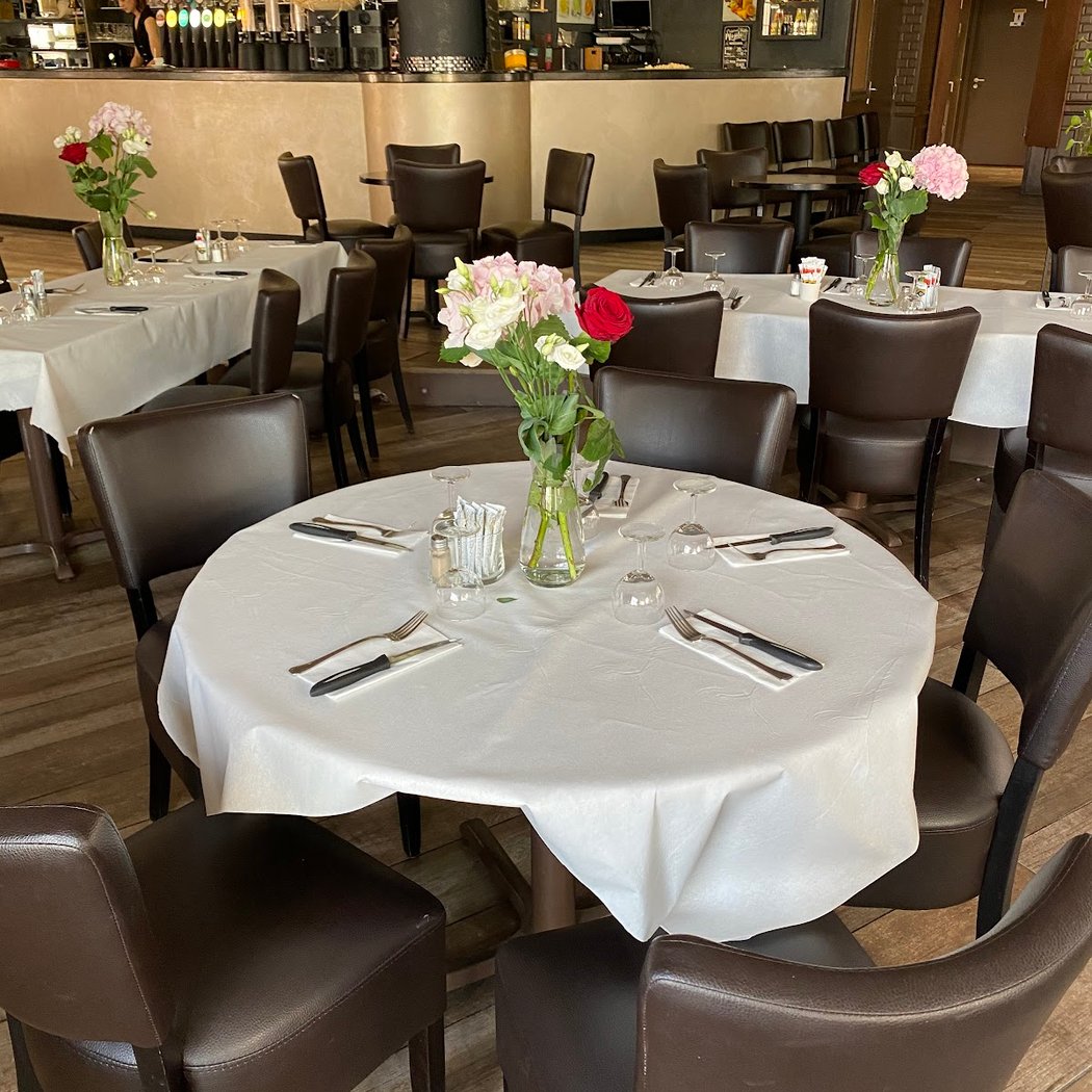 Le Grand Café 5
