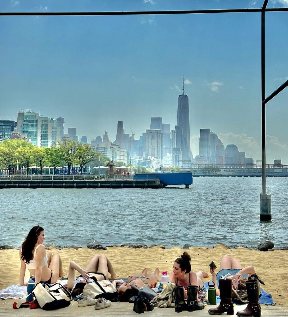 Gansevoort Beach 5