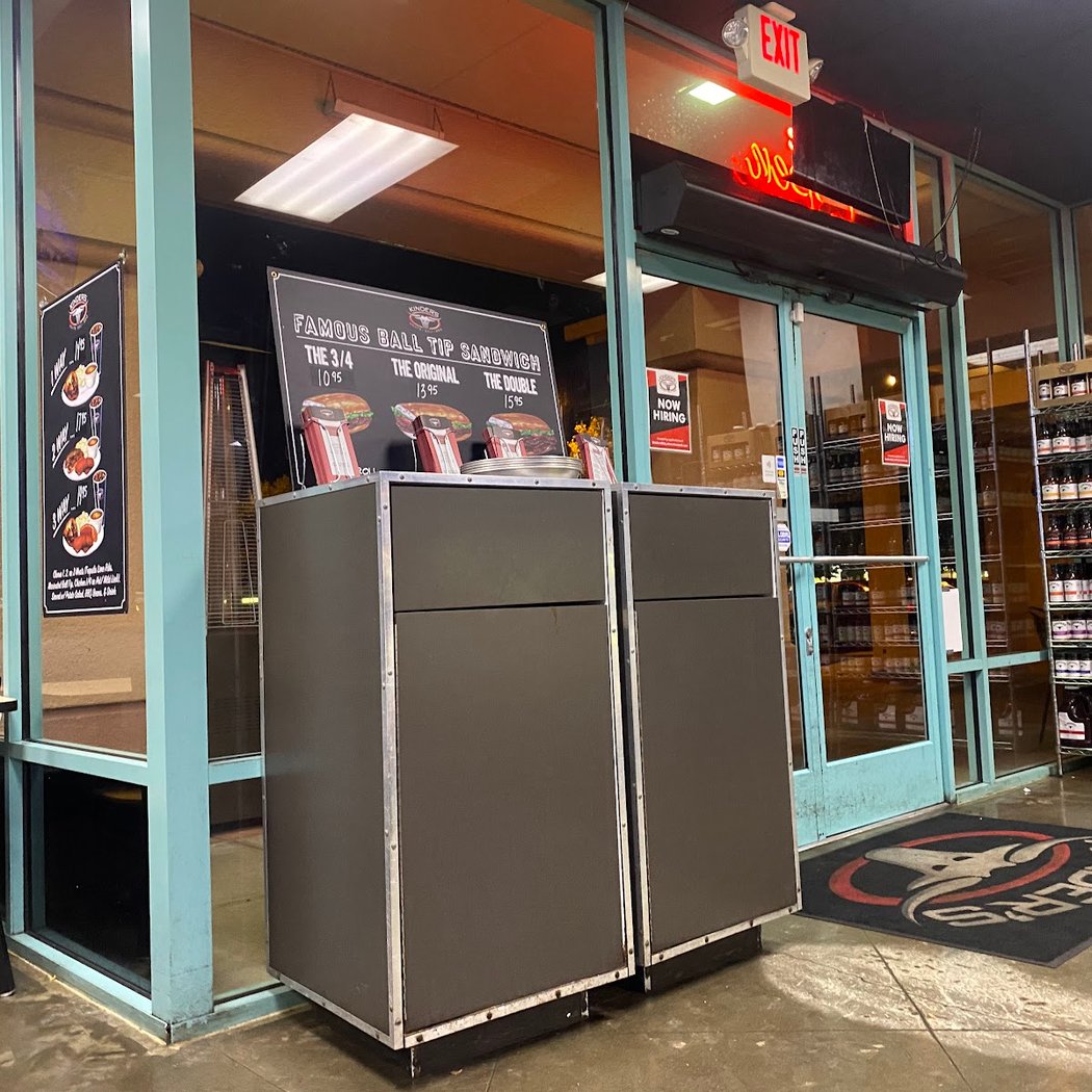 Kinder's Meats Deli BBQ 2