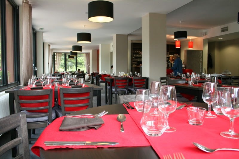 Hôtel l'Echo du Lac & Spa et son restaurant La Fourchette Gourmande 1